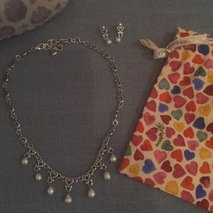 Brighten necklace and earrings set